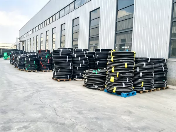 Kuinka valita oikea kangasvahvistettu kumiletku? Hebei Zhehan Rubber & Plastic Products Co., Ltd:n valintaohjeet.